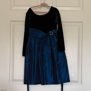 Bonnie Jean Black and Blue Formal Kids Dress